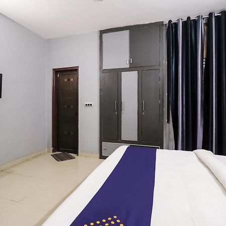 Hotel O Sunrise Guest House Gurgaon Luaran gambar