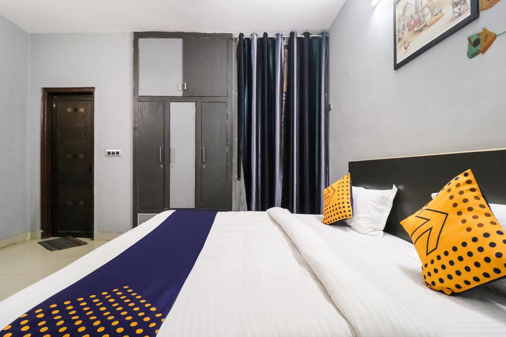 Hotel O Sunrise Guest House Gurgaon Luaran gambar